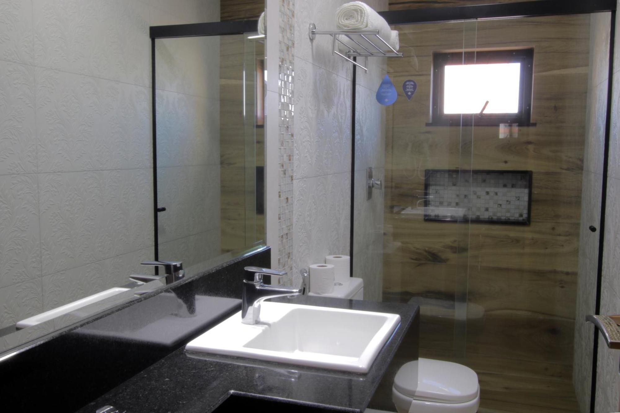 Adria Premium Hotel Guarapuava Buitenkant foto