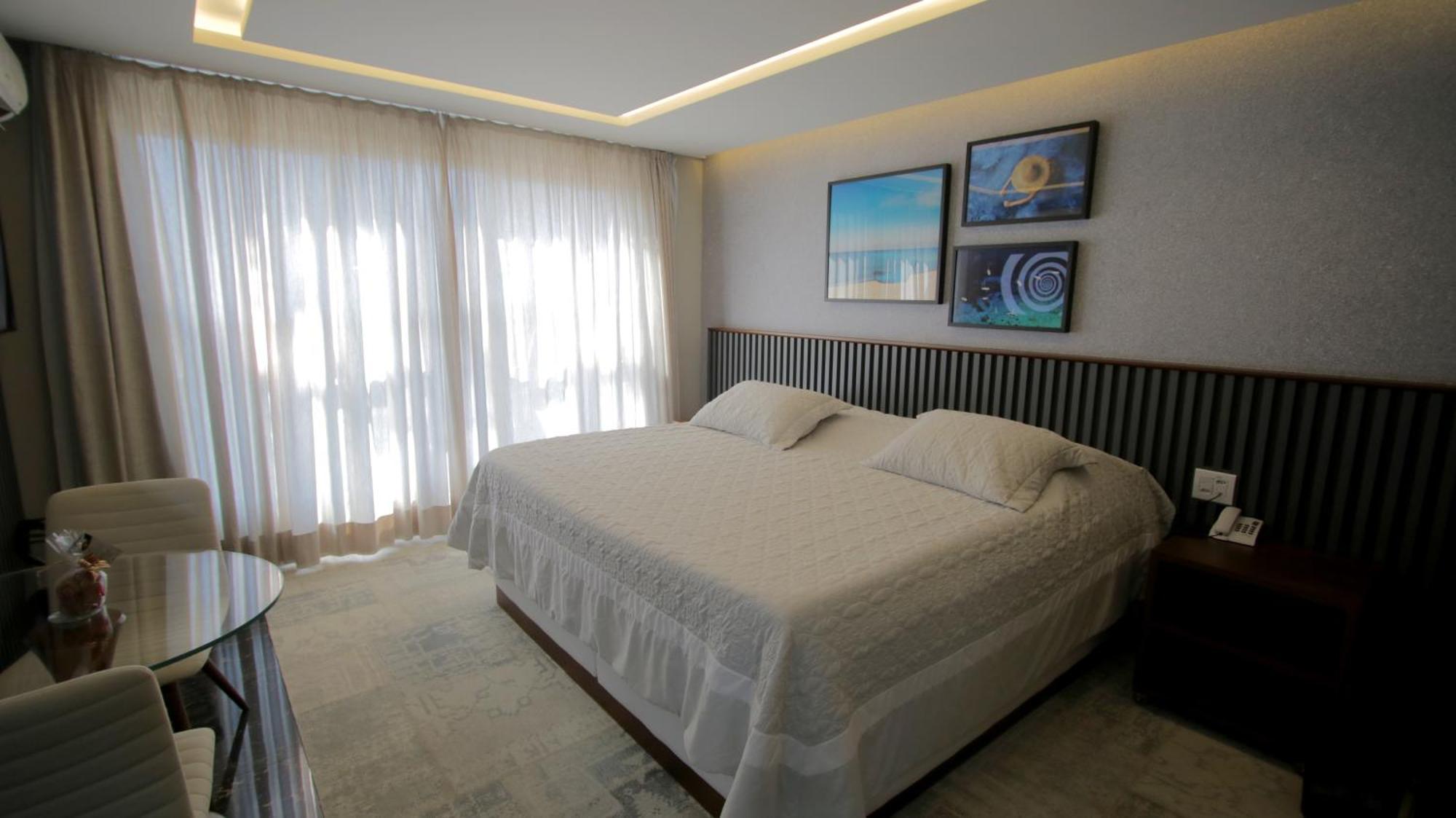 Adria Premium Hotel Guarapuava Buitenkant foto